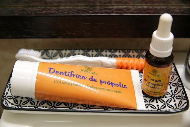 Dentifrico PropolMel propolis natural
